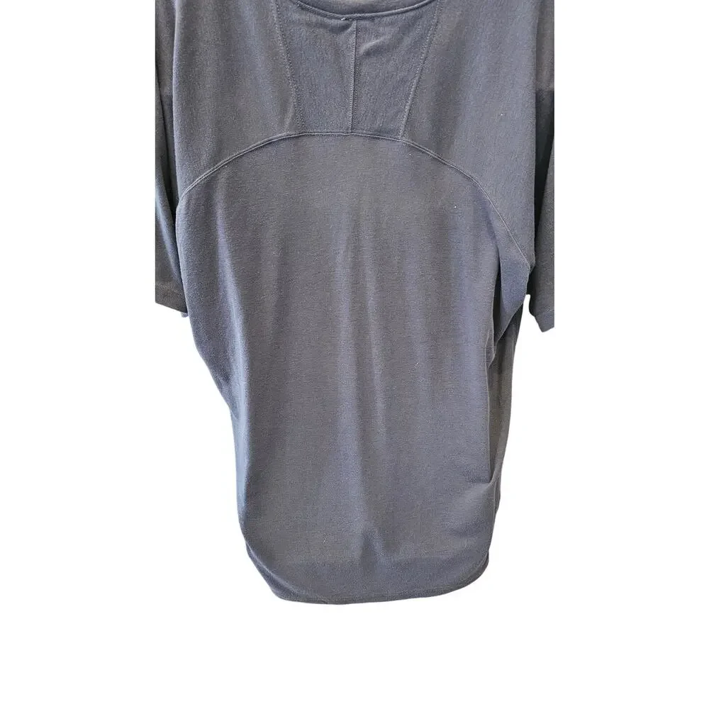 The North Face XL (?) Navy v neck knit pullover minimalist casual preppy